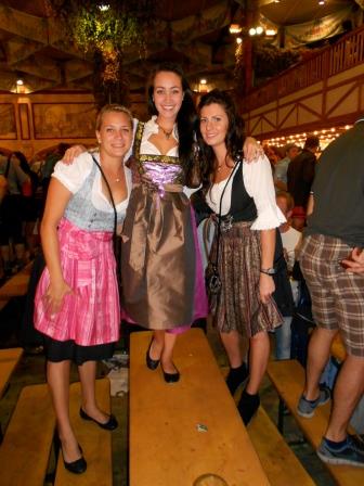 a day in the life of a hockey wife oktoberfest