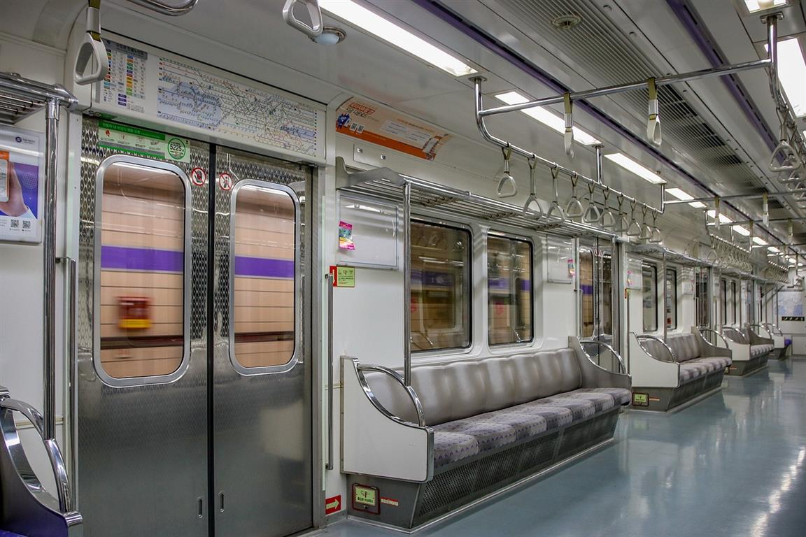 Seoul subway, Line 5 - Image by 스마트랜스 from Pixabay