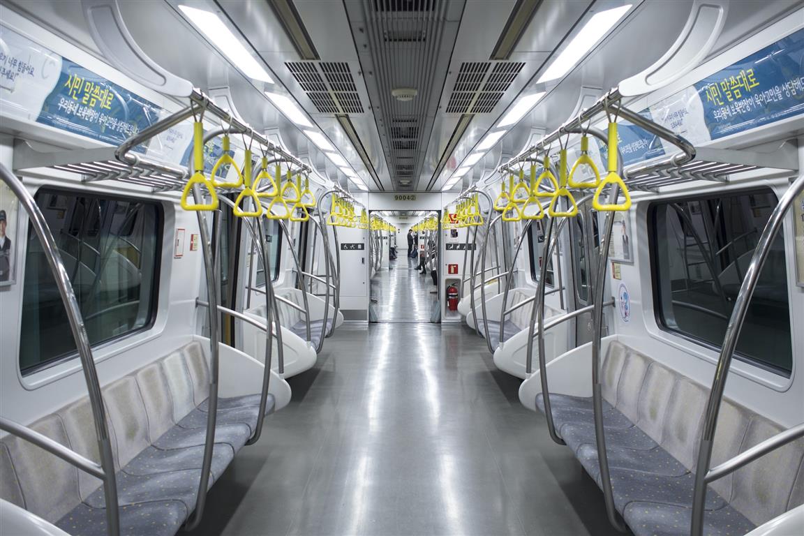 Metro in Seoul - Photo by Adam Chang on Unsplash