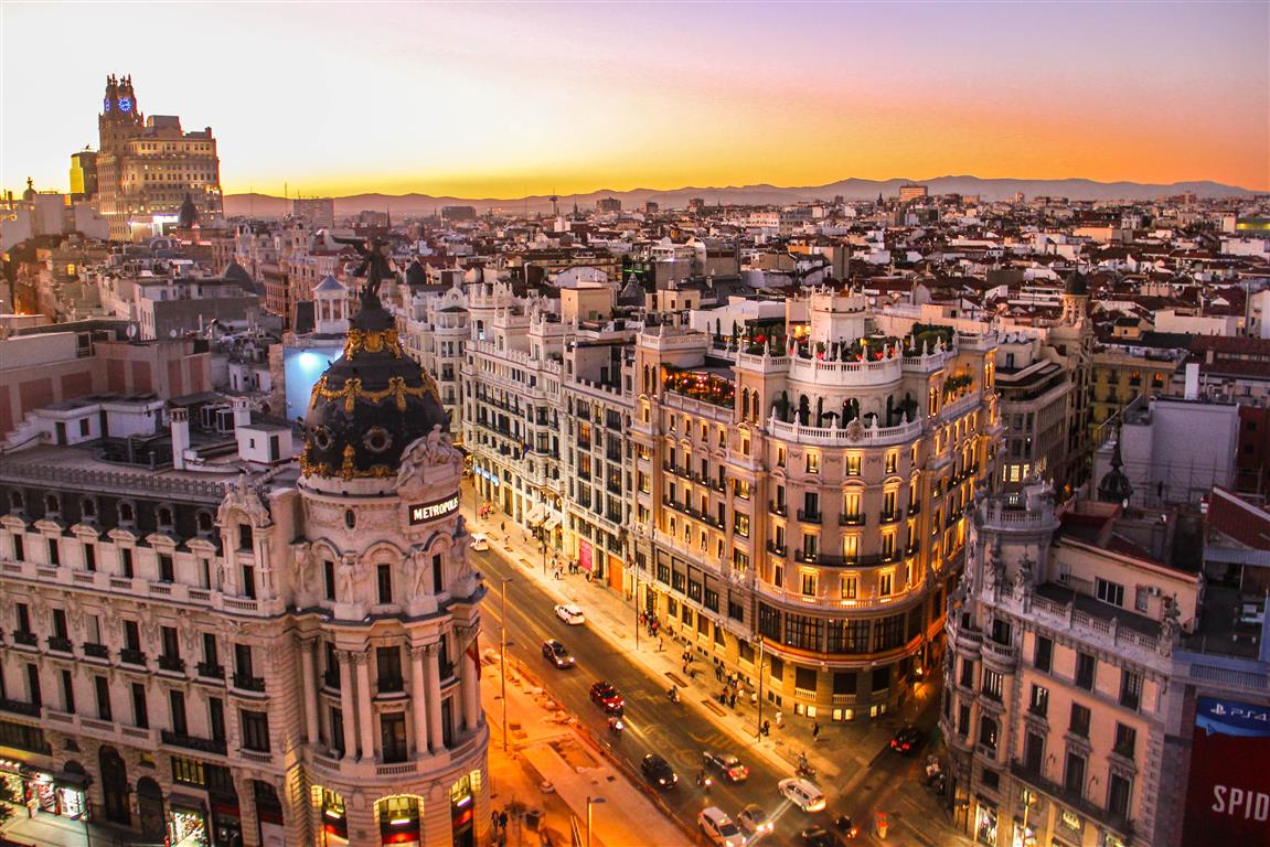 Evening in Madrid - Photo by Florian Wehde on Unsplash